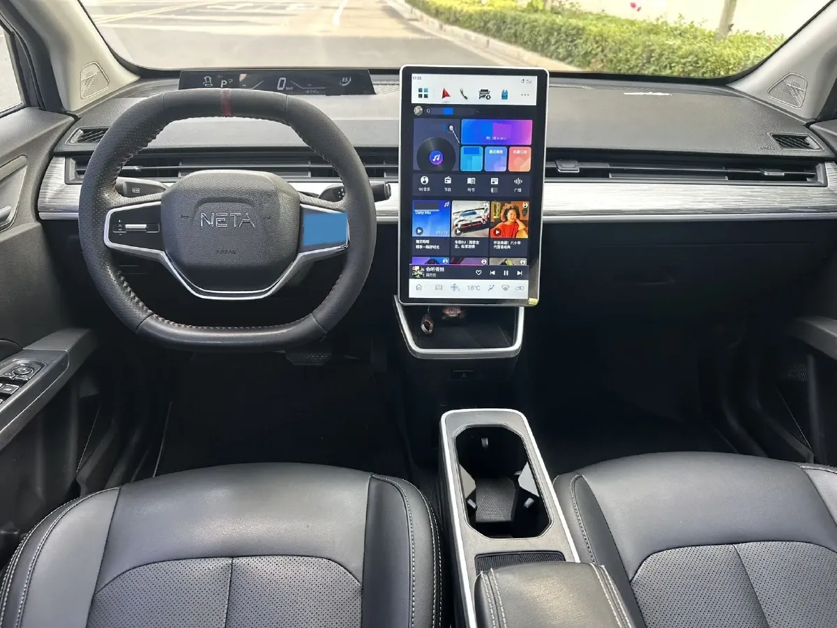 2022 ChangAn Oshan X7 Plus 1.5T 188HP L4 7DCT,autocango,china used car exporter,china ev exporter,chinese used car exporter,chinese used ev exporter