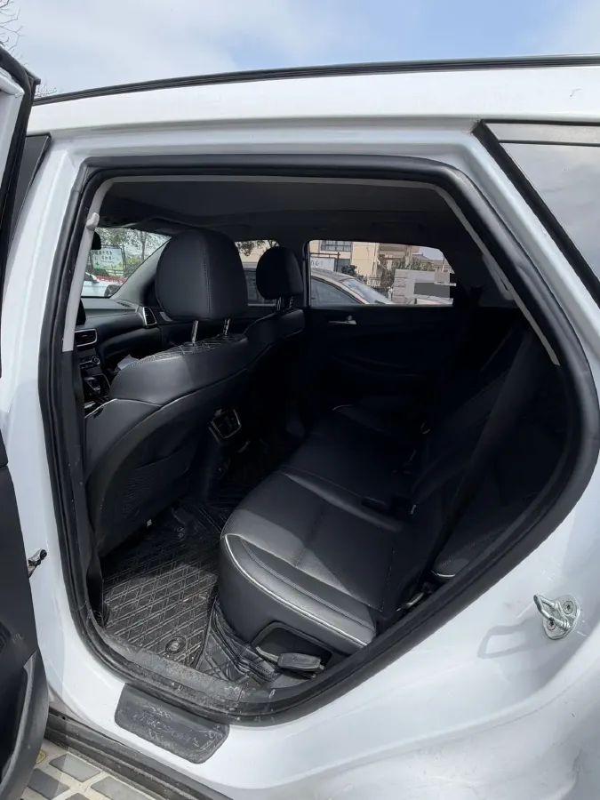 2020 Hyundai Tucson 1.6T 177HP L4 7DCT,autocango,china used car exporter,china ev exporter,chinese used car exporter,chinese used ev exporter