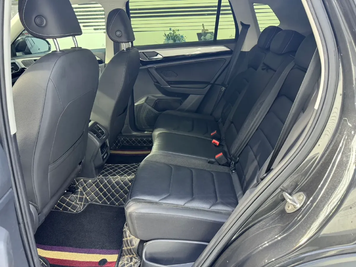2020 Volkswagen Tayron 2.0T 186HP L4 7DCT,autocango,china used car exporter,china ev exporter,chinese used car exporter,chinese used ev exporter