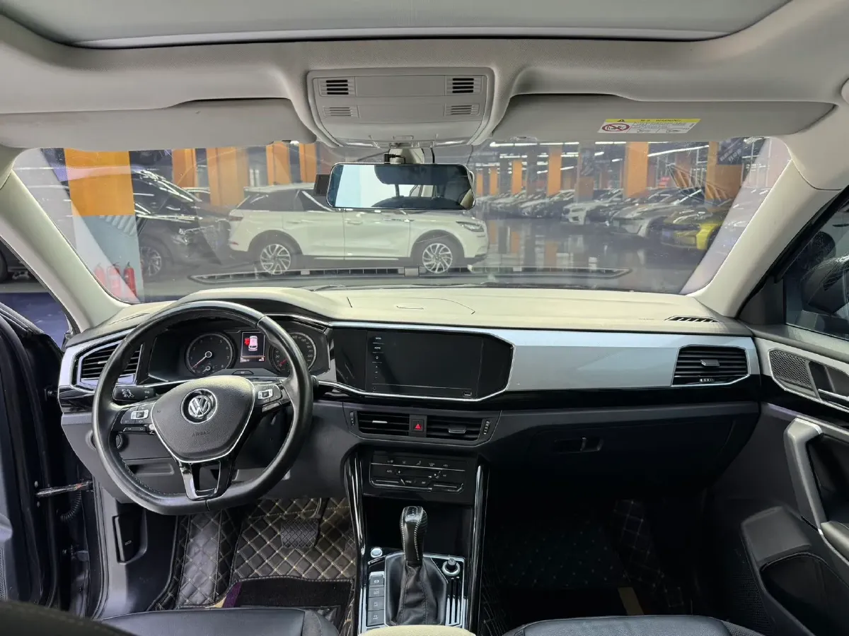 2020 Volkswagen Tayron 2.0T 186HP L4 7DCT,autocango,china used car exporter,china ev exporter,chinese used car exporter,chinese used ev exporter
