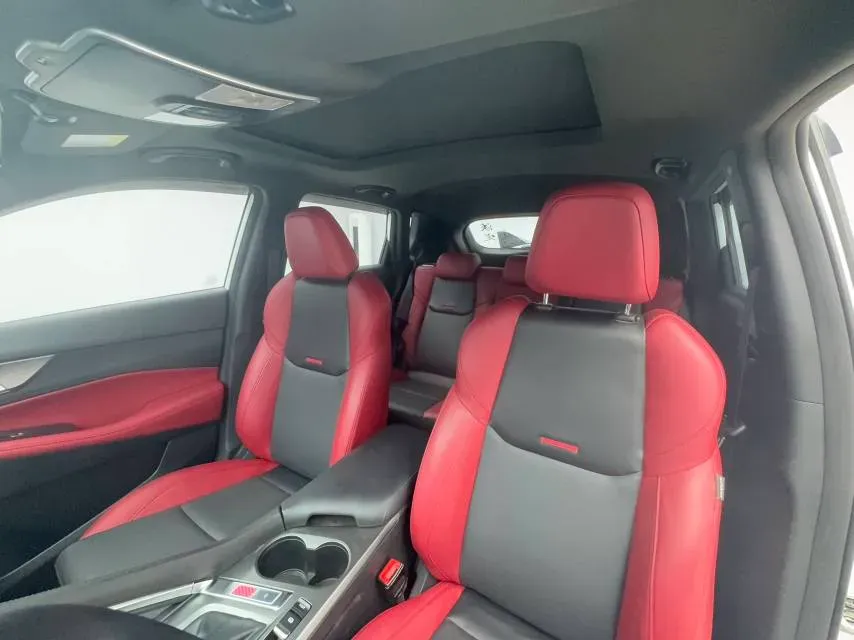 2022 ChangAn CS35 Plus 1.4T 160HP L4 7DCT,autocango,china used car exporter,china ev exporter,chinese used car exporter,chinese used ev exporter