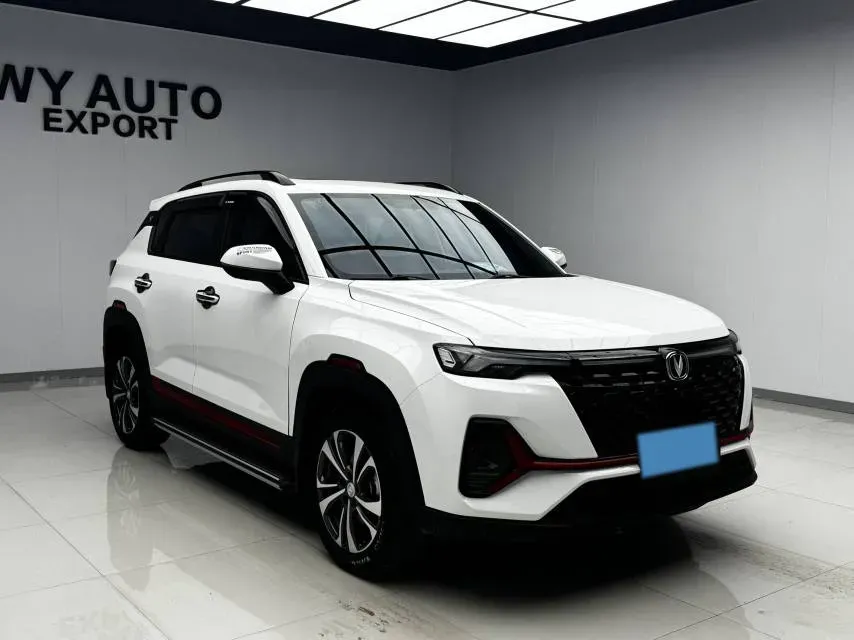 2022 ChangAn CS35 Plus 1.4T 160HP L4 7DCT,autocango,china used car exporter,china ev exporter,chinese used car exporter,chinese used ev exporter