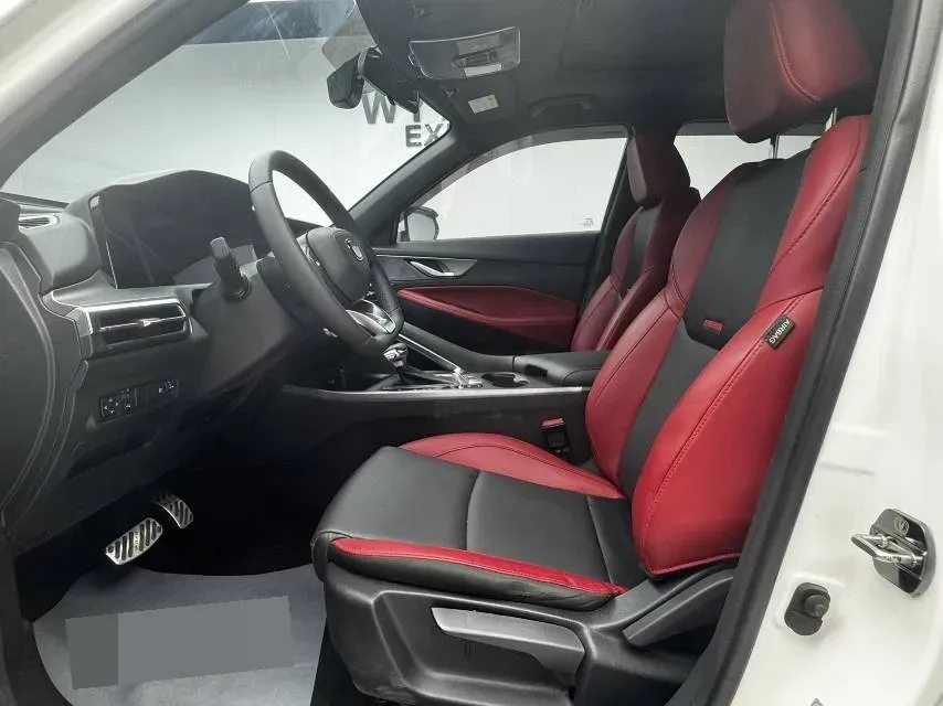 2022 ChangAn CS35 Plus 1.4T 160HP L4 7DCT,autocango,china used car exporter,china ev exporter,chinese used car exporter,chinese used ev exporter