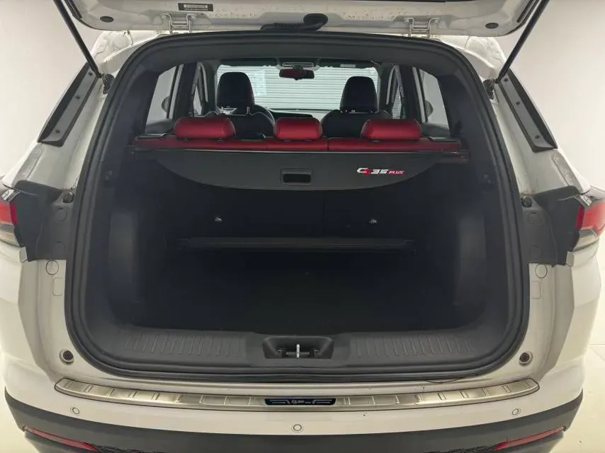 2022 ChangAn CS35 Plus 1.4T 160HP L4 7DCT,autocango,china used car exporter,china ev exporter,chinese used car exporter,chinese used ev exporter