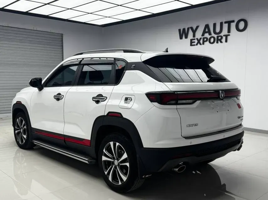 2022 ChangAn CS35 Plus 1.4T 160HP L4 7DCT,autocango,china used car exporter,china ev exporter,chinese used car exporter,chinese used ev exporter