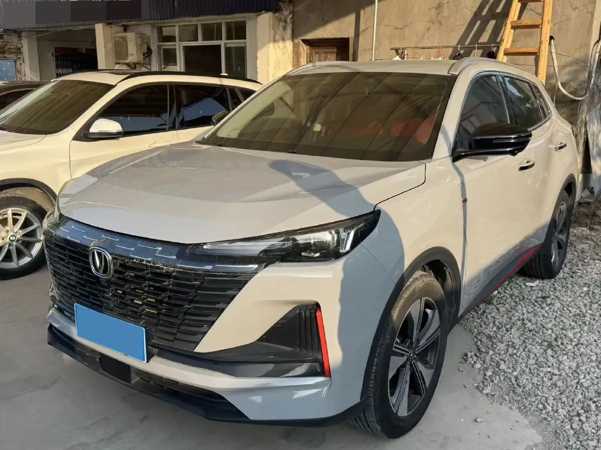 2022 ChangAn Oshan X7 Plus 1.5T 188HP L4 7DCT,autocango,china used car exporter,china ev exporter,chinese used car exporter,chinese used ev exporter