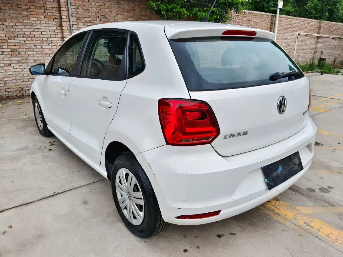 2016 Volkswagen Polo 1.4L 90HP L4 5MT,autocango,china used car exporter,china ev exporter,chinese used car exporter,chinese used ev exporter