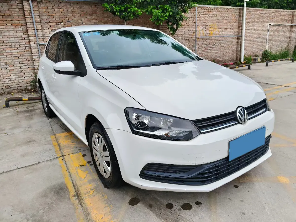 2016 Volkswagen Polo 1.4L 90HP L4 5MT,autocango,china used car exporter,china ev exporter,chinese used car exporter,chinese used ev exporter