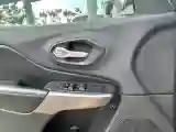 2019 Jeep Cherokee 2.0T 234HP L4 9AT