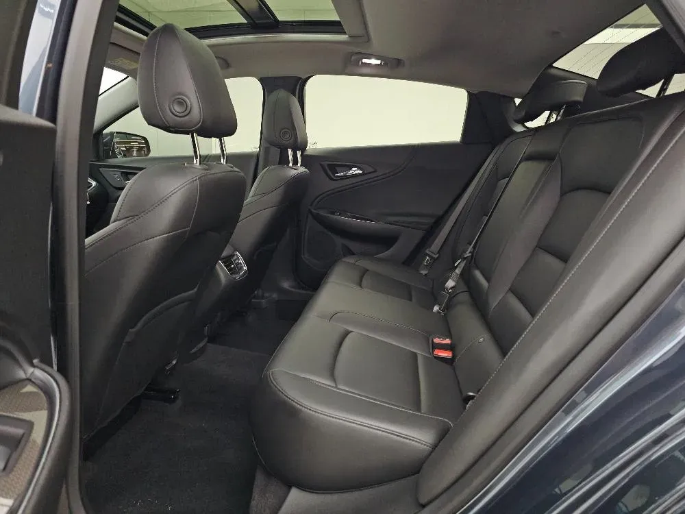2021 Chevrolet Malibu XL 1.5T 169HP L4 9AT,autocango,china used car exporter,china ev exporter,chinese used car exporter,chinese used ev exporter
