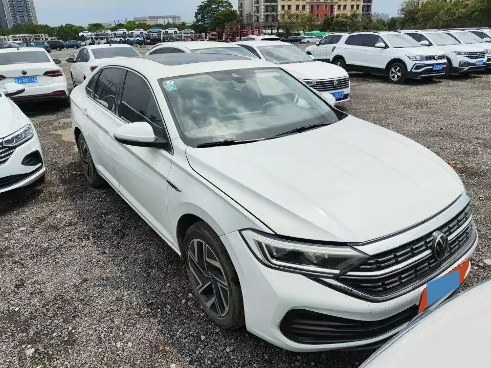 2023 Volkswagen Sagitar 1.2T 116HP L4 7DCT,autocango,china used car exporter,china ev exporter,chinese used car exporter,chinese used ev exporter
