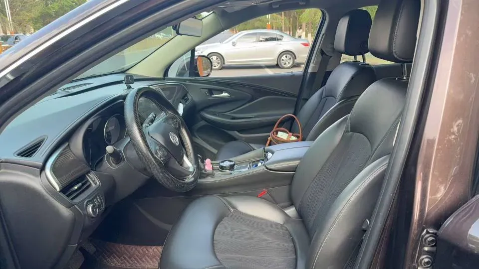2020 Buick EnvisionPlus 1.5T 169HP L4 7DCT,autocango,china used car exporter,china ev exporter,chinese used car exporter,chinese used ev exporter