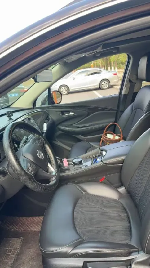 2020 Buick EnvisionPlus 1.5T 169HP L4 7DCT,autocango,china used car exporter,china ev exporter,chinese used car exporter,chinese used ev exporter