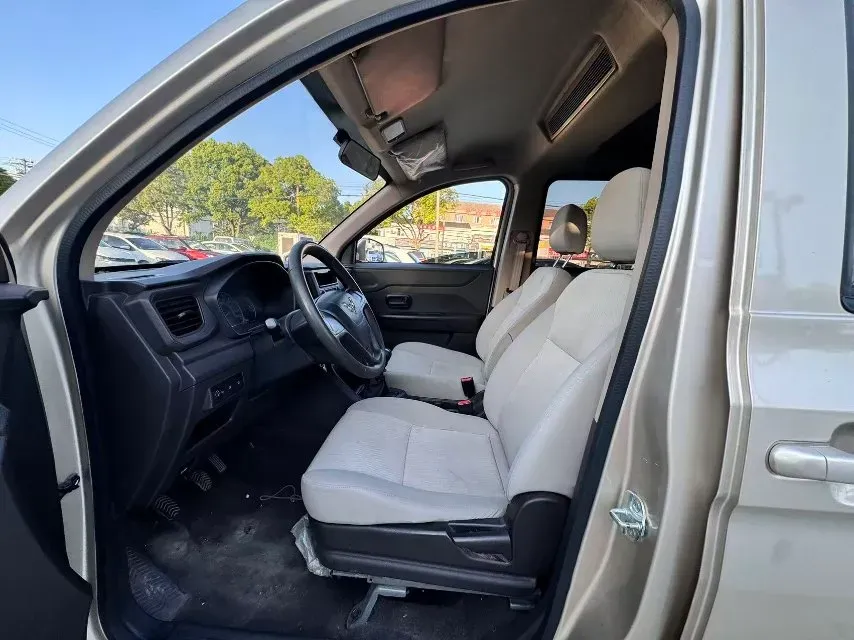 2021 ChangAn KuaYue KuaYueWang X3 1.6L 122HP L4 5MT,autocango,china used car exporter,china ev exporter,chinese used car exporter,chinese used ev exporter