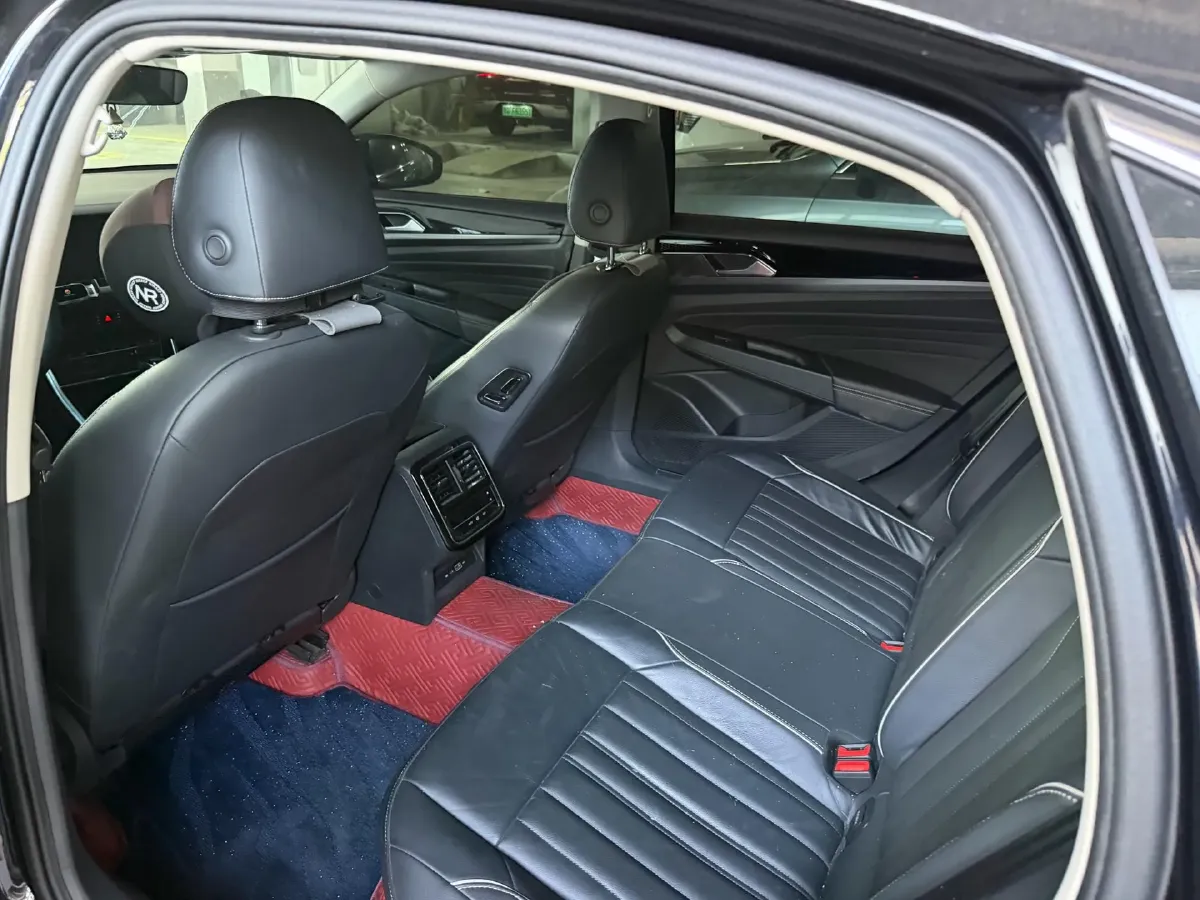 2023 Volkswagen Passat 2.0T 186HP L4 7DCT,autocango,china used car exporter,china ev exporter,chinese used car exporter,chinese used ev exporter