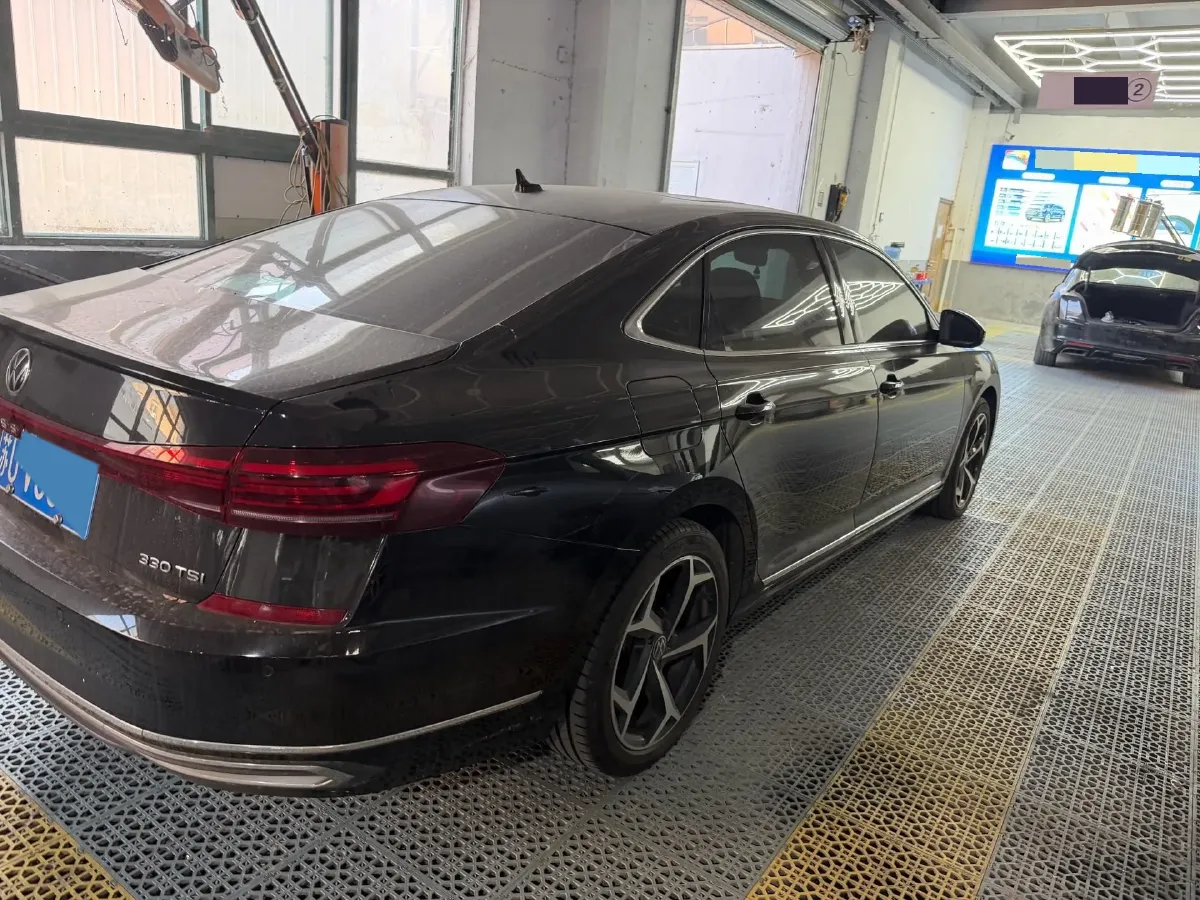 2023 Volkswagen Passat 2.0T 186HP L4 7DCT,autocango,china used car exporter,china ev exporter,chinese used car exporter,chinese used ev exporter