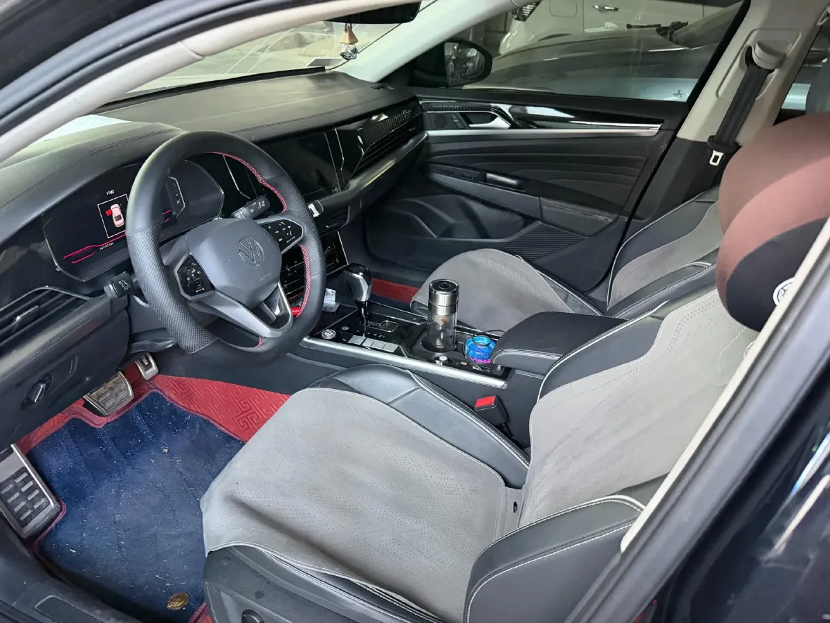 2023 Volkswagen Passat 2.0T 186HP L4 7DCT,autocango,china used car exporter,china ev exporter,chinese used car exporter,chinese used ev exporter