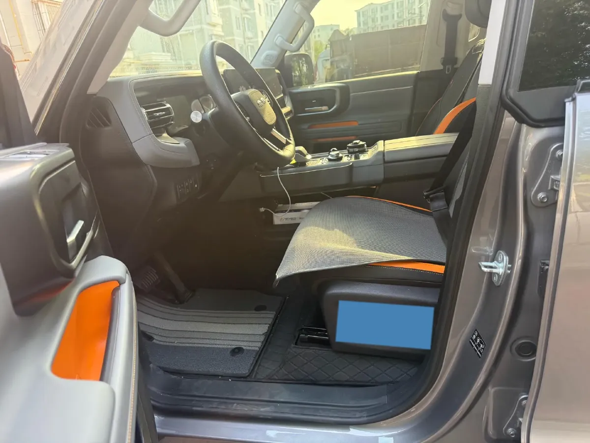 2025 Beijing BJ40 REEV REEV 188HP REEV 40.3KWH,autocango,china used car exporter,china ev exporter,chinese used car exporter,chinese used ev exporter