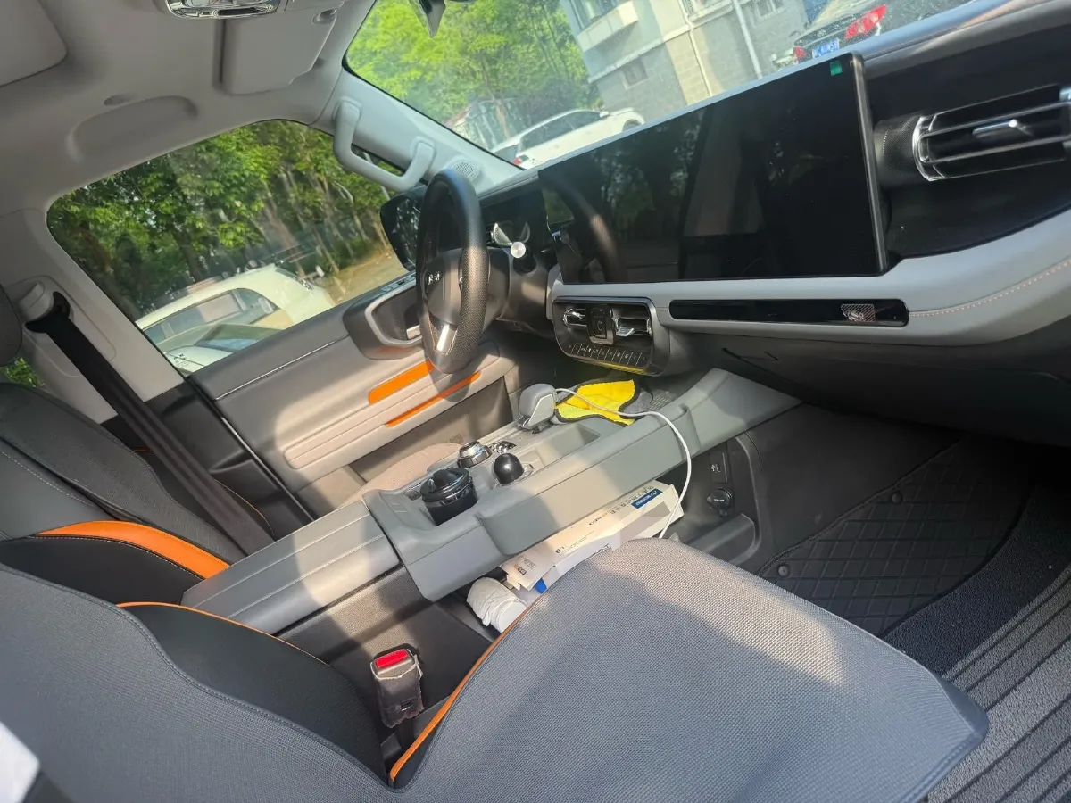 2025 Beijing BJ40 REEV REEV 188HP REEV 40.3KWH,autocango,china used car exporter,china ev exporter,chinese used car exporter,chinese used ev exporter