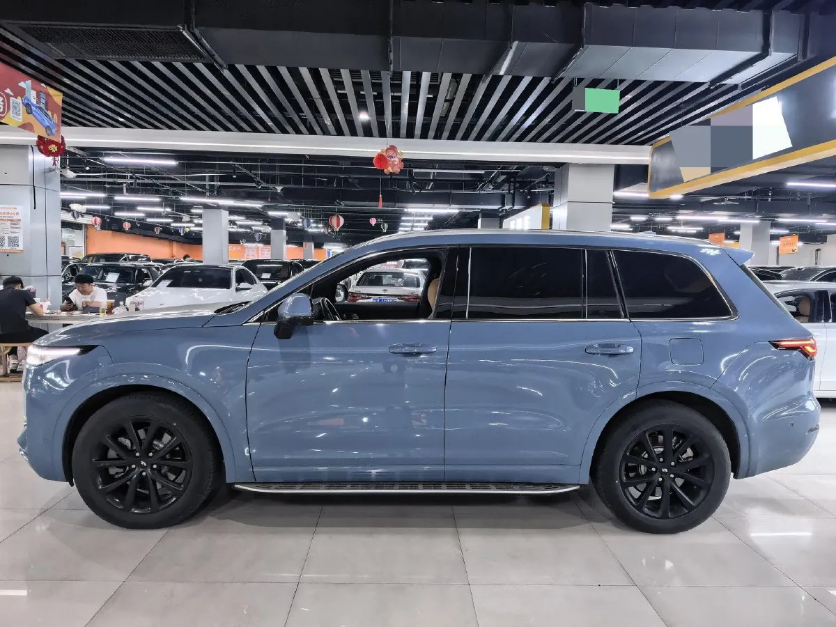 2021 Li ONE Range Extended 131HP REEV 40.5KWH,autocango,china used car exporter,china ev exporter,chinese used car exporter,chinese used ev exporter
