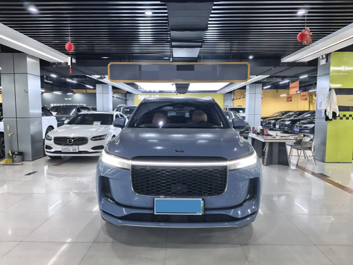 2021 Li ONE Range Extended 131HP REEV 40.5KWH,autocango,china used car exporter,china ev exporter,chinese used car exporter,chinese used ev exporter