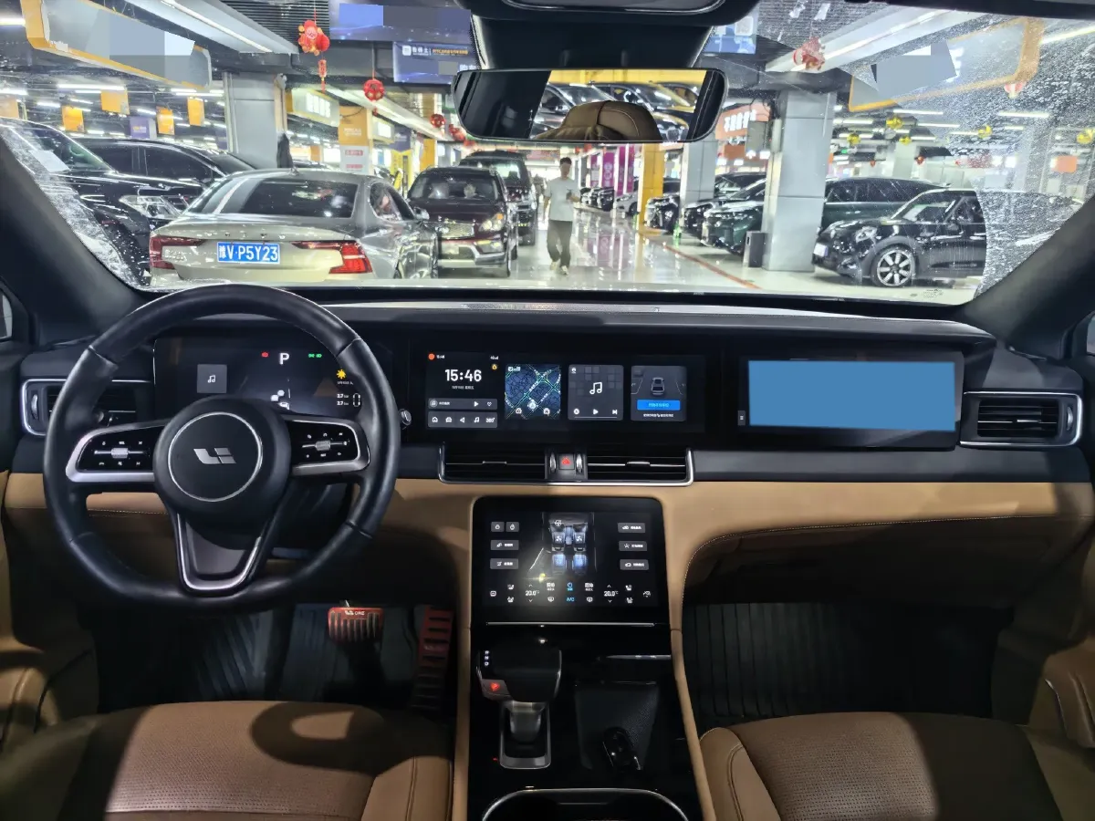 2021 Li ONE Range Extended 131HP REEV 40.5KWH,autocango,china used car exporter,china ev exporter,chinese used car exporter,chinese used ev exporter