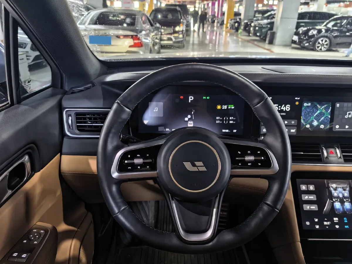 2021 Li ONE Range Extended 131HP REEV 40.5KWH,autocango,china used car exporter,china ev exporter,chinese used car exporter,chinese used ev exporter