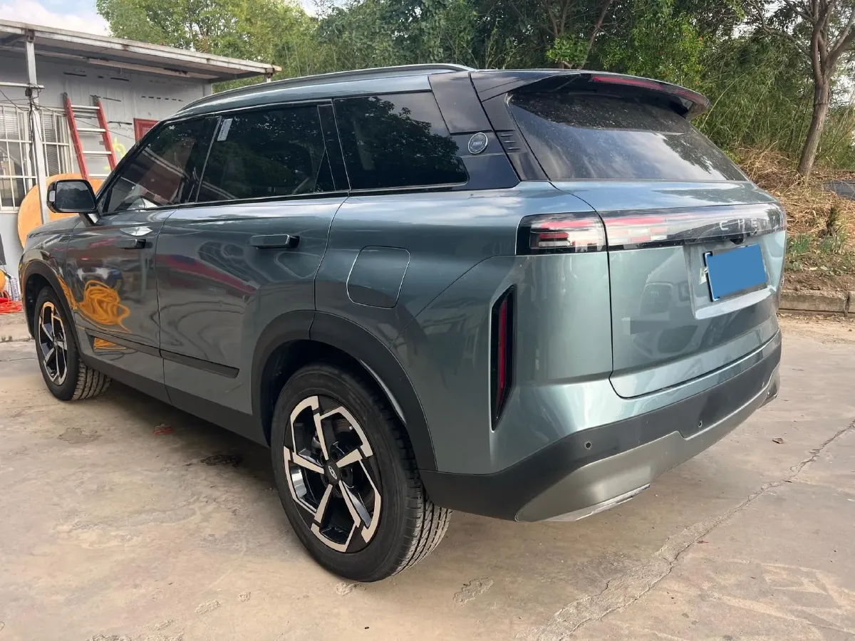 2023 Chery Exploration 06 1.6T 197HP L4 7DCT,autocango,china used car exporter,china ev exporter,chinese used car exporter,chinese used ev exporter
