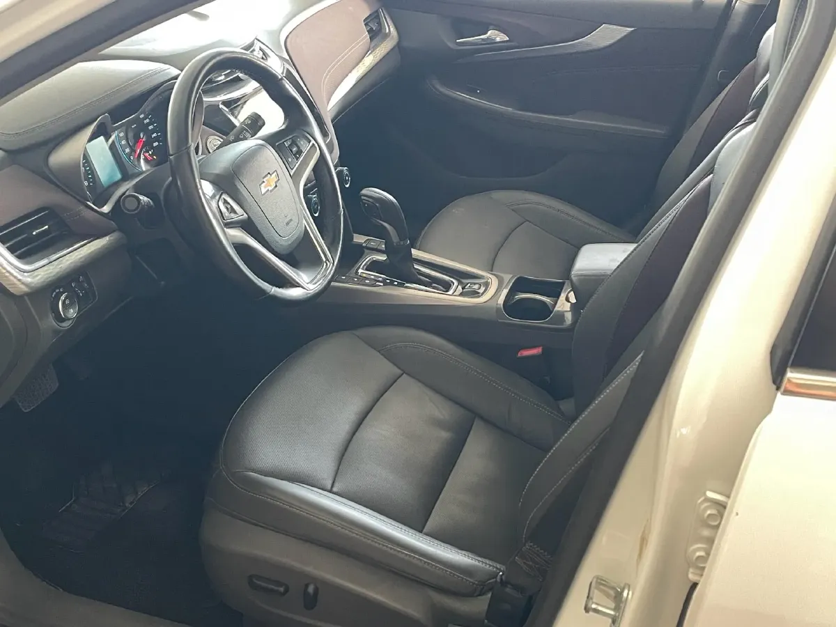 2018 Chevrolet Malibu 1.5T 170HP L4 6AT,autocango,china used car exporter,china ev exporter,chinese used car exporter,chinese used ev exporter