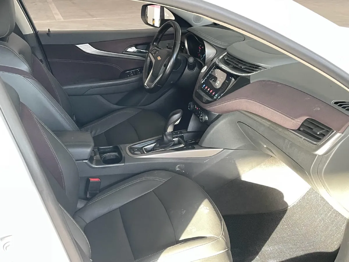 2018 Chevrolet Malibu 1.5T 170HP L4 6AT,autocango,china used car exporter,china ev exporter,chinese used car exporter,chinese used ev exporter
