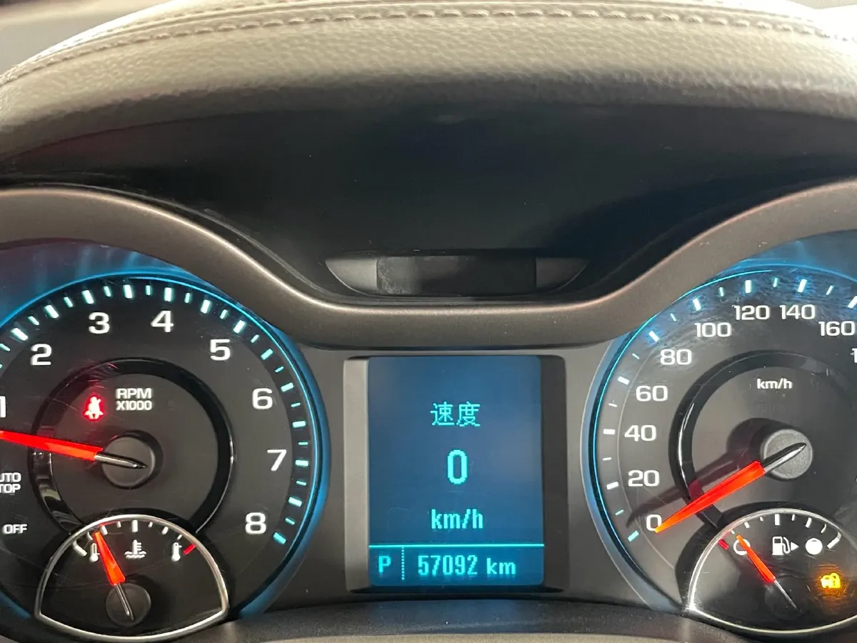 2018 Chevrolet Malibu 1.5T 170HP L4 6AT,autocango,china used car exporter,china ev exporter,chinese used car exporter,chinese used ev exporter