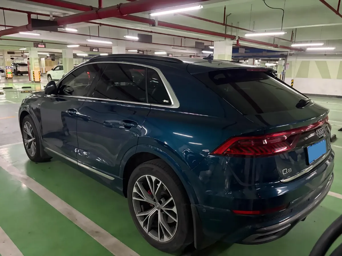 2019 Audi Q8 3.0T 340HP V6 8AT,autocango,china used car exporter,china ev exporter,chinese used car exporter,chinese used ev exporter