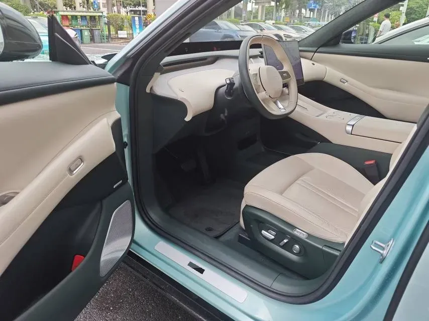 2025 MI YU7 BEV 101.7KWH,autocango,china used car exporter,china ev exporter,chinese used car exporter,chinese used ev exporter