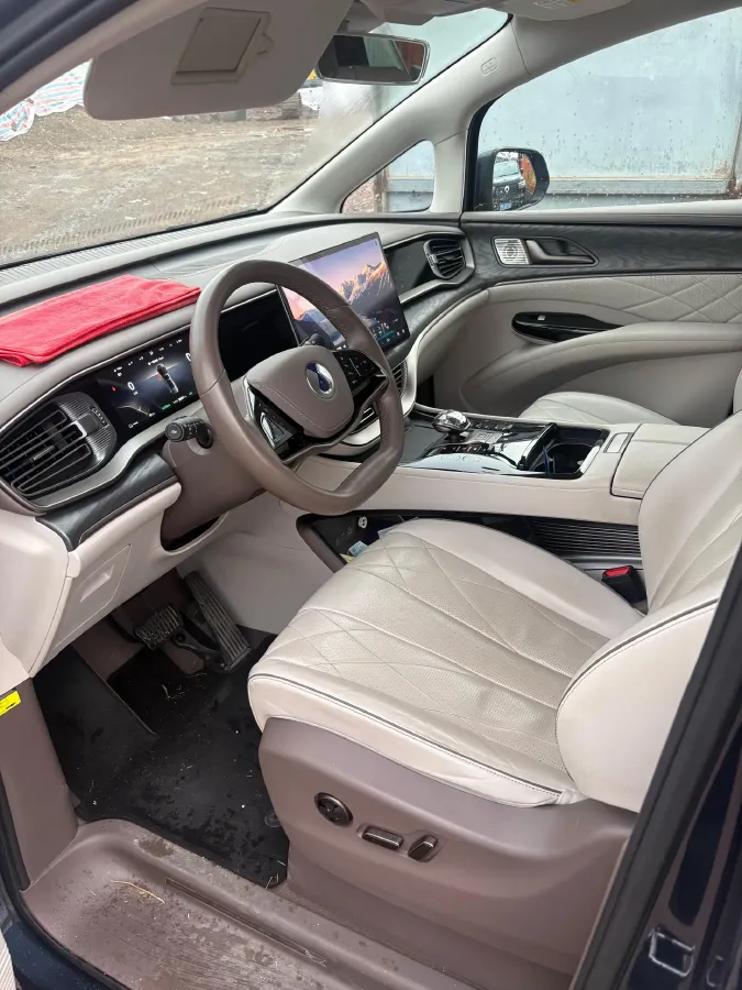 2022 HongQi HS7 3.0T 337HP V6 8AT,autocango,china used car exporter,china ev exporter,chinese used car exporter,chinese used ev exporter