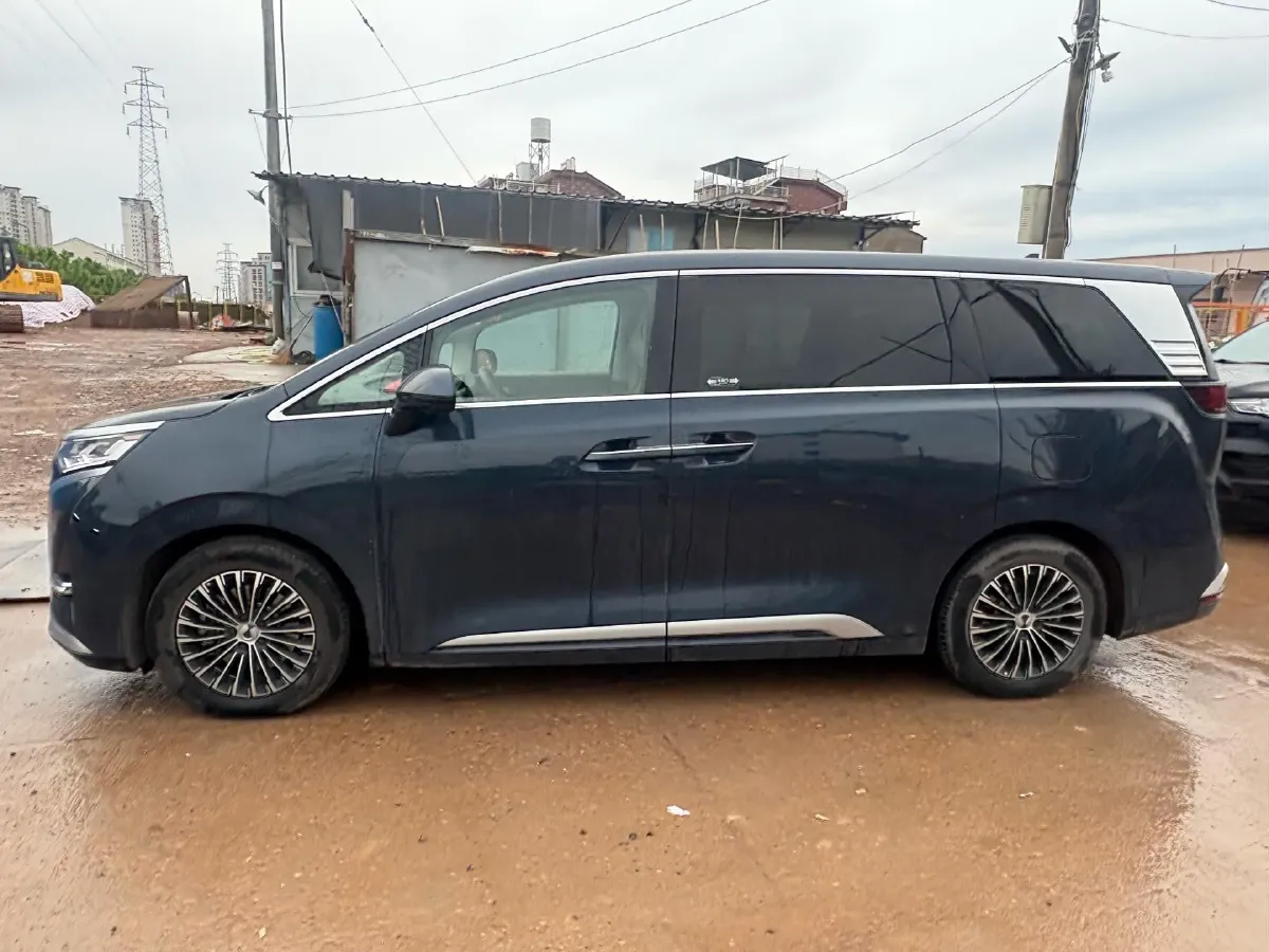 2022 HongQi HS7 3.0T 337HP V6 8AT,autocango,china used car exporter,china ev exporter,chinese used car exporter,chinese used ev exporter