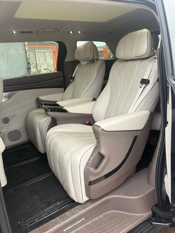 2022 HongQi HS7 3.0T 337HP V6 8AT,autocango,china used car exporter,china ev exporter,chinese used car exporter,chinese used ev exporter