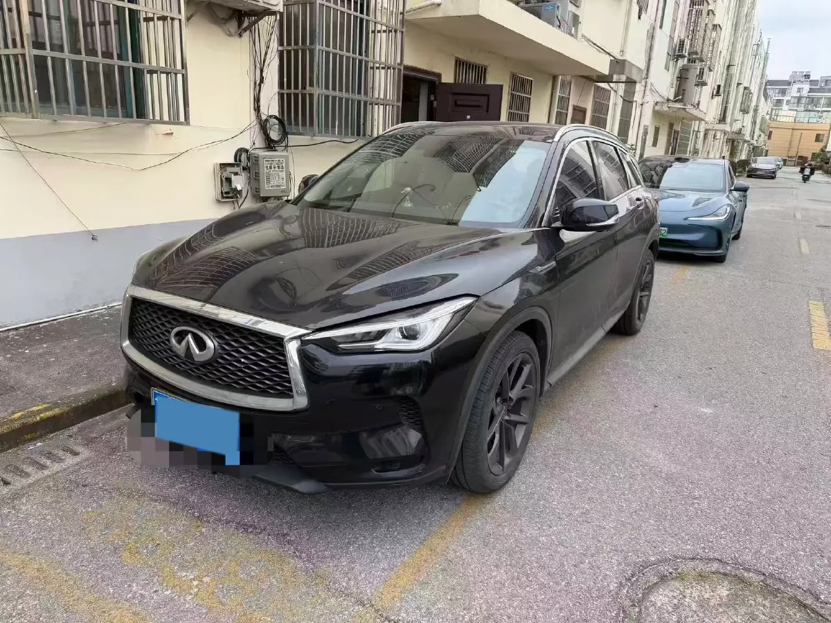 2020 Infiniti QX50 2.0T 261HP L4 CVT,autocango,china used car exporter,china ev exporter,chinese used car exporter,chinese used ev exporter