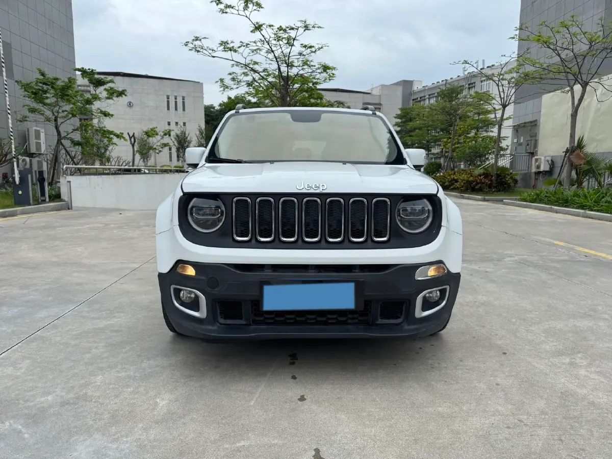 2017 Jeep Renegade 1.4T 150HP L4 7DCT,autocango,china used car exporter,china ev exporter,chinese used car exporter,chinese used ev exporter