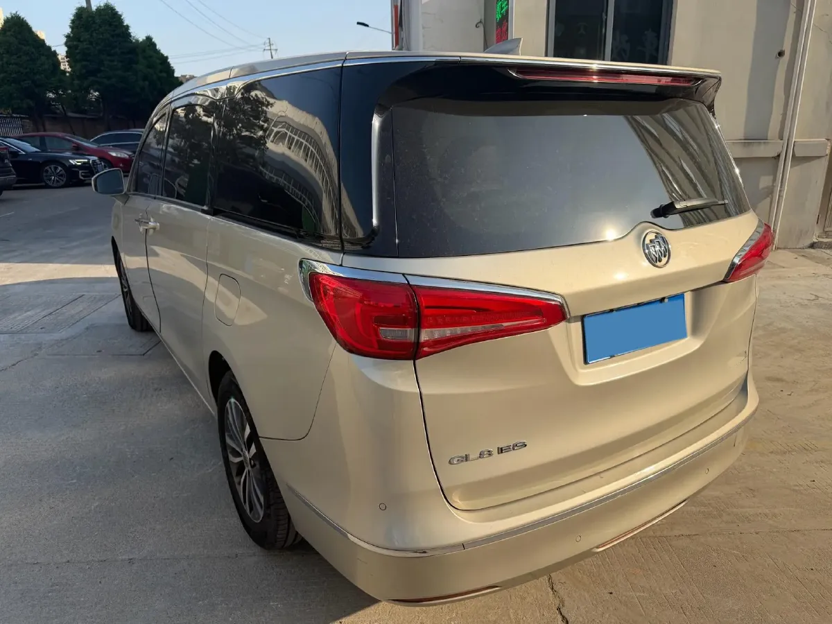 2018 Buick GL8 2.0T 260HP L4 6AT,autocango,china used car exporter,china ev exporter,chinese used car exporter,chinese used ev exporter