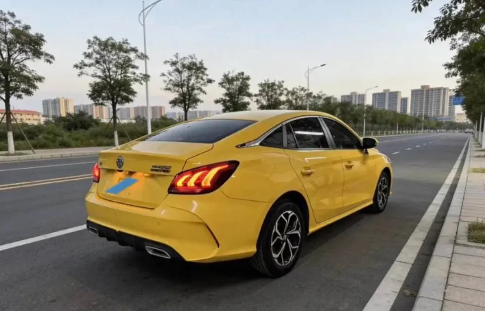 2021 MG 5 1.5L 120HP L4 CVT,autocango,china used car exporter,china ev exporter,chinese used car exporter,chinese used ev exporter