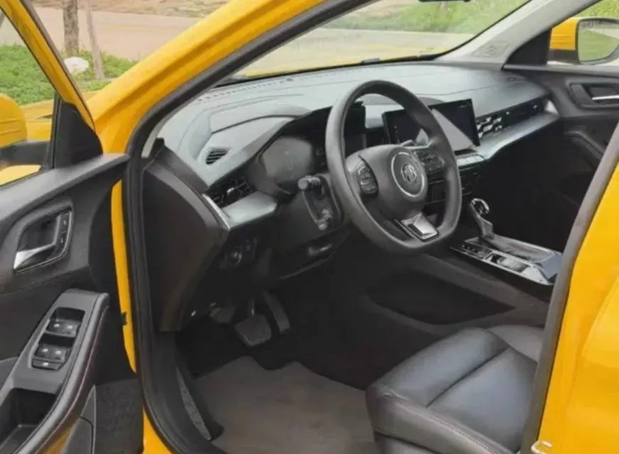 2021 MG 5 1.5L 120HP L4 CVT,autocango,china used car exporter,china ev exporter,chinese used car exporter,chinese used ev exporter