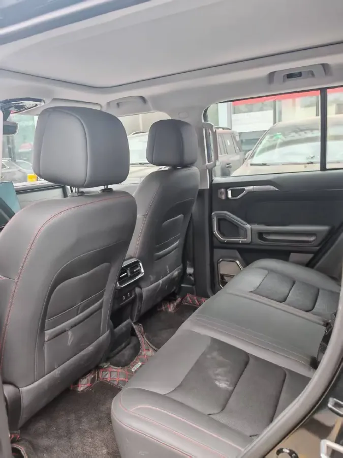 2024 Jetour ShanHai TravellerC-DM 1.5T 156HP L4 3DHT PHEV 26.7KWH,autocango,china used car exporter,china ev exporter,chinese used car exporter,chinese used ev exporter