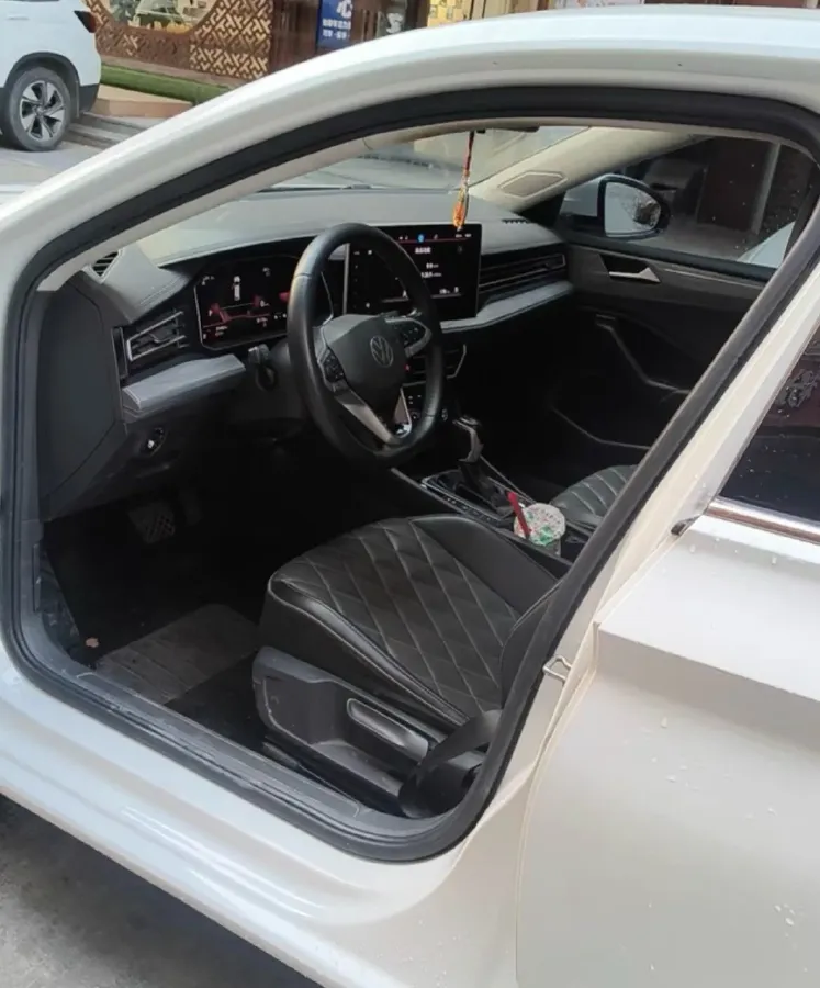 2023 Volkswagen Sagitar 1.5T 160HP L4 7DCT,autocango,china used car exporter,china ev exporter,chinese used car exporter,chinese used ev exporter