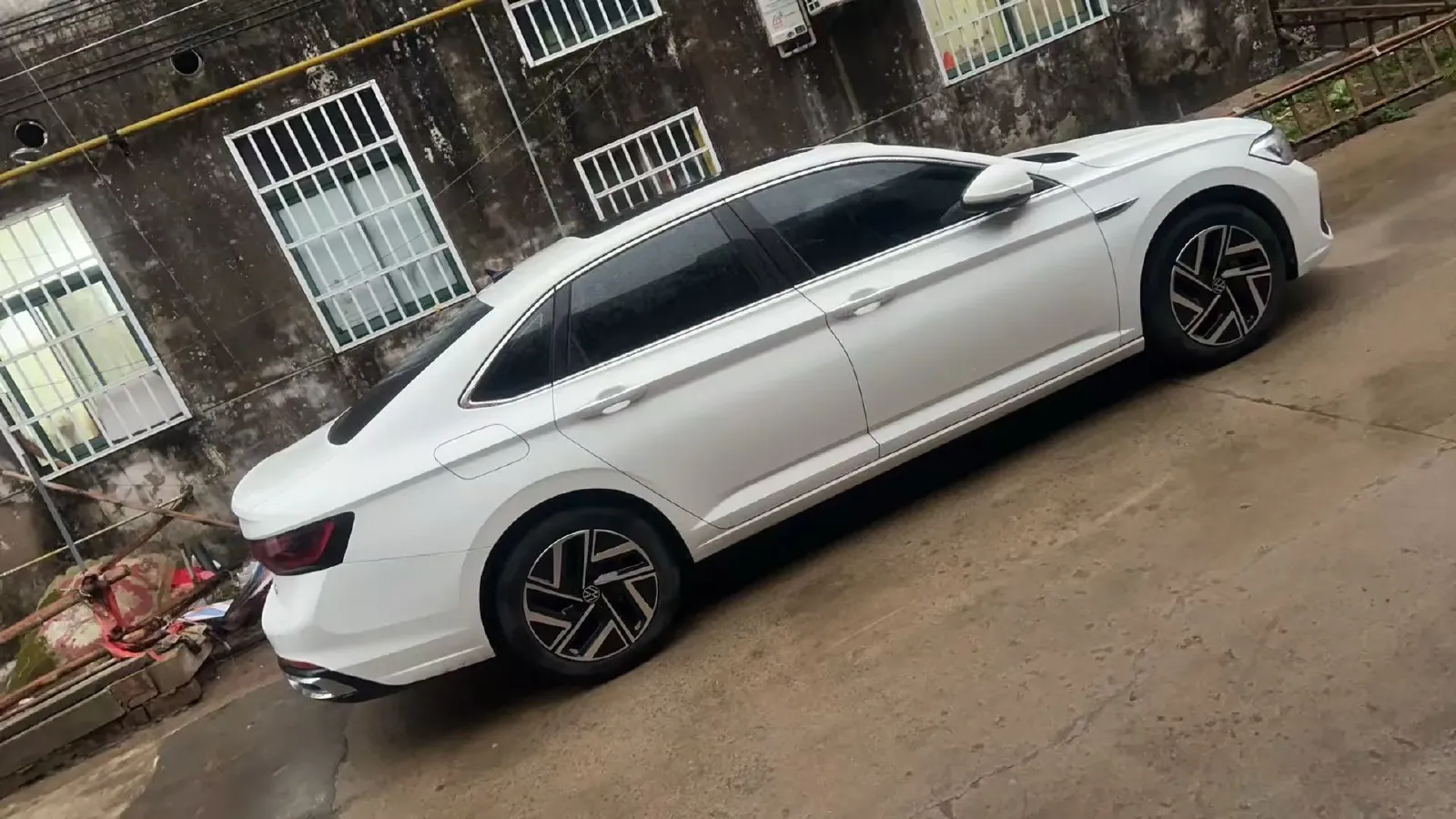 2023 Volkswagen Sagitar 1.5T 160HP L4 7DCT,autocango,china used car exporter,china ev exporter,chinese used car exporter,chinese used ev exporter