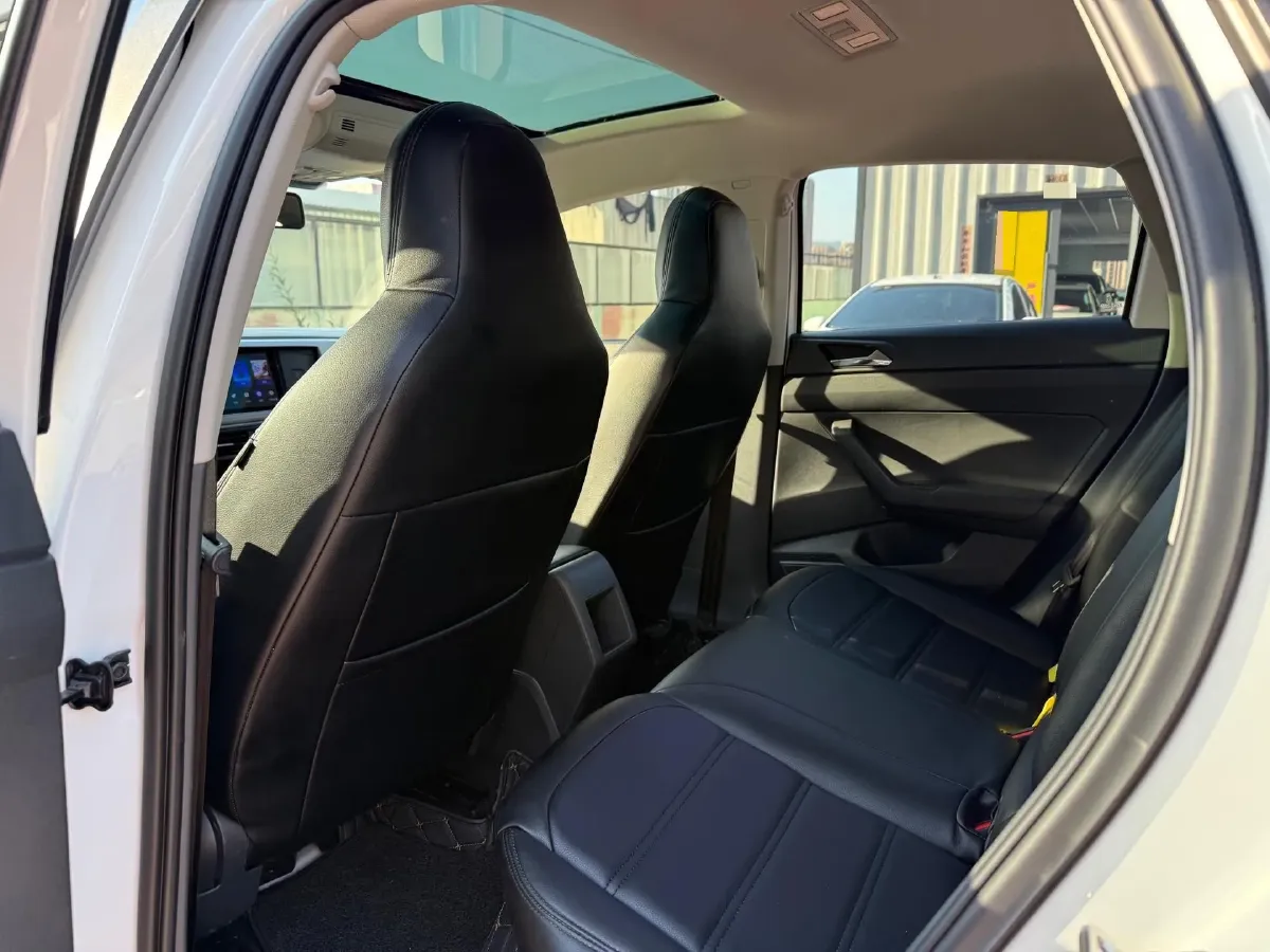 2019 Volkswagen Polo 1.5L 113HP L4 6AT,autocango,china used car exporter,china ev exporter,chinese used car exporter,chinese used ev exporter