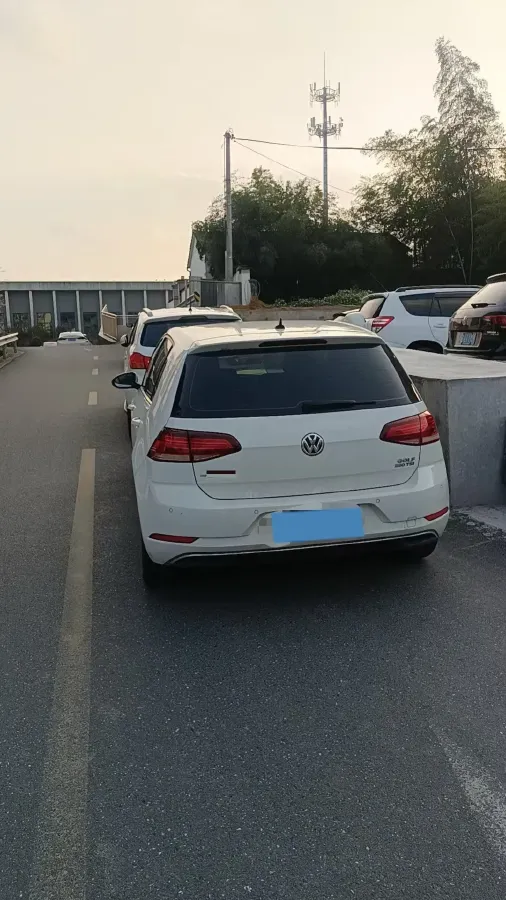 2019 Volkswagen Golf 1.4T 150HP L4 7DCT,autocango,china used car exporter,china ev exporter,chinese used car exporter,chinese used ev exporter