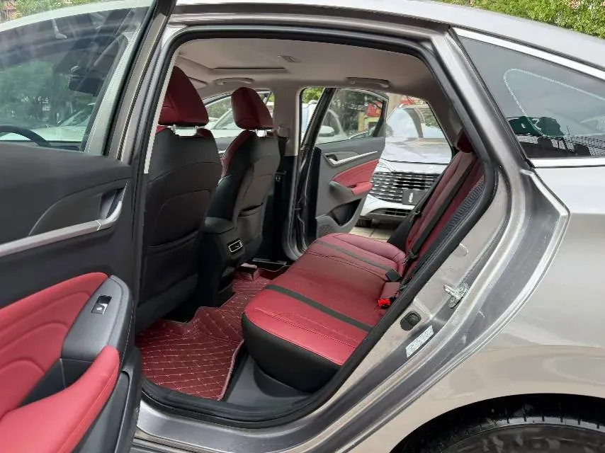 2021 ChangAn Eado 1.4T 160HP L4 7DCT,autocango,china used car exporter,china ev exporter,chinese used car exporter,chinese used ev exporter