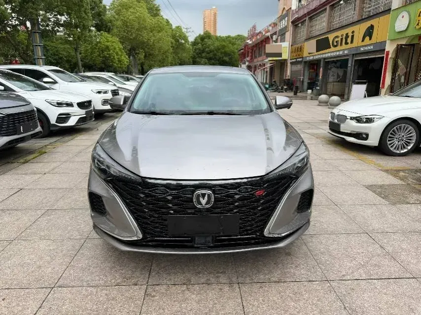2021 ChangAn Eado 1.4T 160HP L4 7DCT,autocango,china used car exporter,china ev exporter,chinese used car exporter,chinese used ev exporter