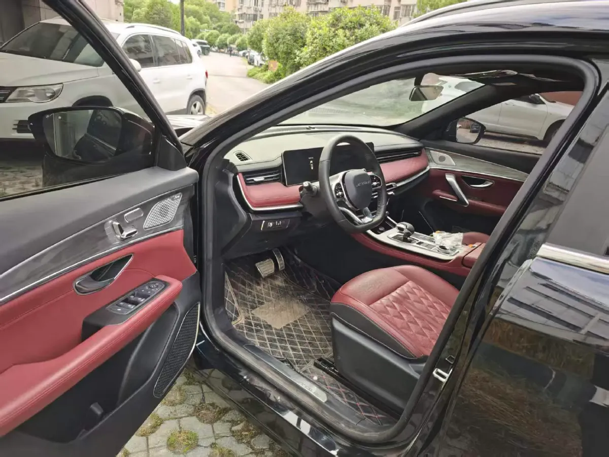 2024 Jetour X70 Plus 1.6T 197HP L4 7DCT,autocango,china used car exporter,china ev exporter,chinese used car exporter,chinese used ev exporter