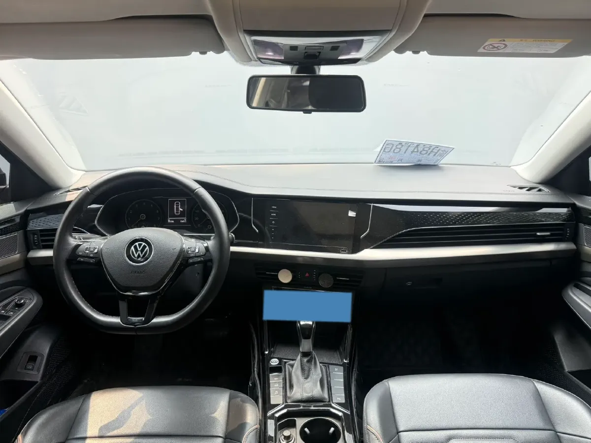2021 Volkswagen Passat 2.0T 186HP L4 7DCT,autocango,china used car exporter,china ev exporter,chinese used car exporter,chinese used ev exporter
